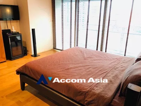 Pet friendly |  3 Bedrooms  Condominium For Rent & Sale in Sukhumvit, Bangkok  near BTS Phrom Phong (1513992)