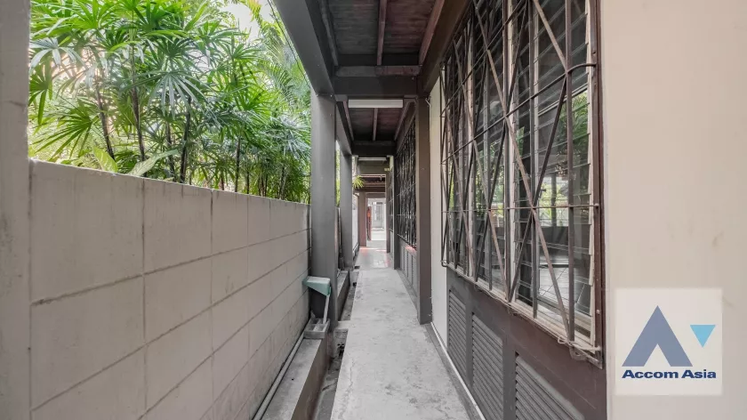 21  3 br House For Rent in sukhumvit ,Bangkok BTS Phra khanong 2314026