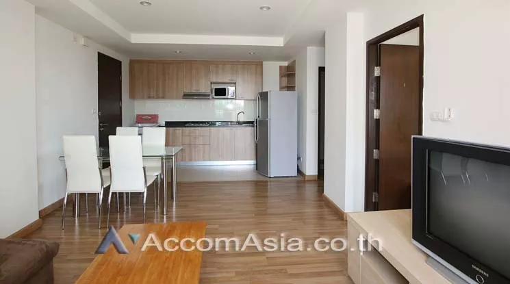  2 Bedrooms  Apartment For Rent in Sukhumvit, Bangkok  near BTS Phrom Phong (1414085)