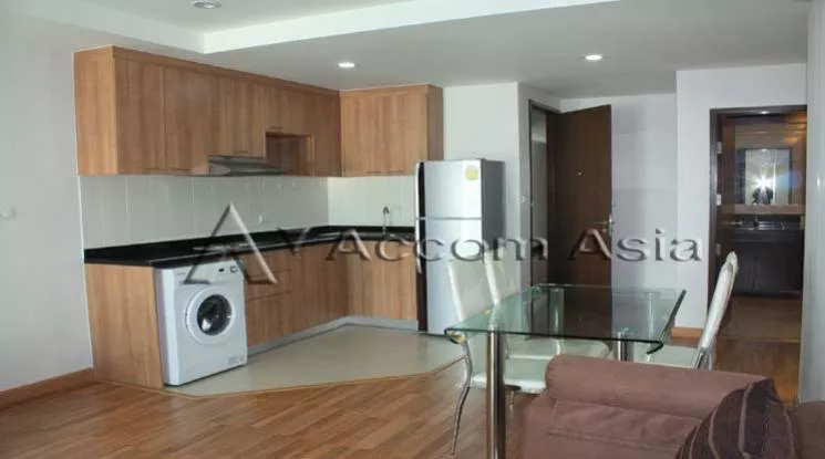  2 Bedrooms  Apartment For Rent in Sukhumvit, Bangkok  near BTS Phrom Phong (1414086)