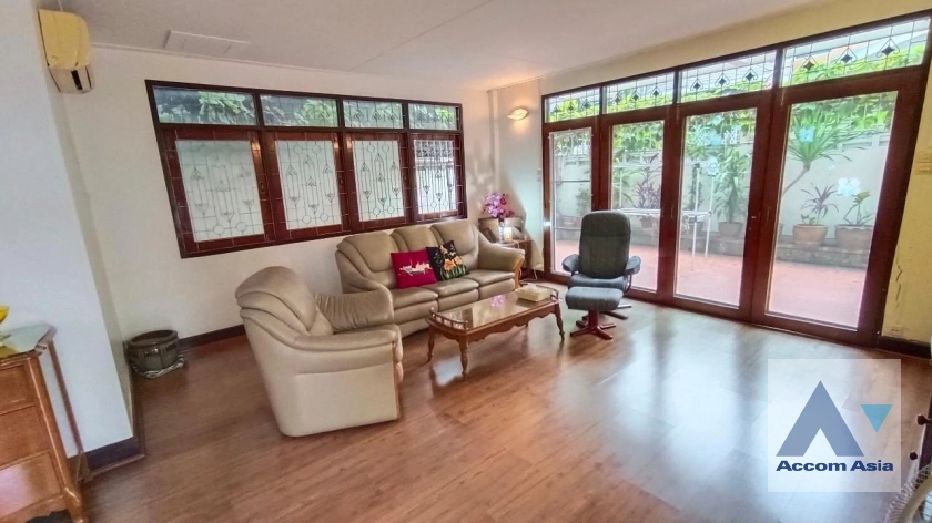 6  3 br House For Rent in sathorn ,Bangkok BTS Chong Nonsi 1714115