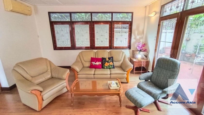 5  3 br House For Rent in sathorn ,Bangkok BTS Chong Nonsi 1714115