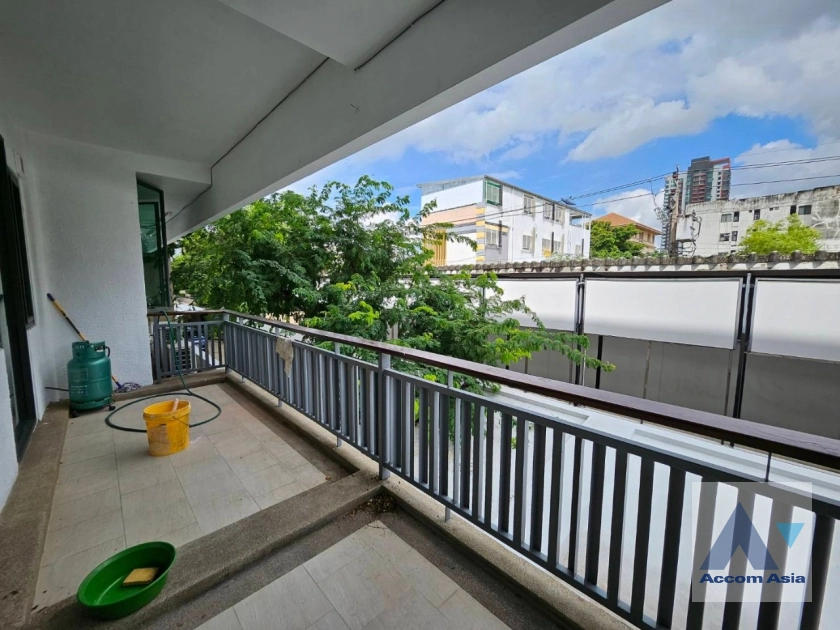 15  4 br Apartment For Rent in Sathorn ,Bangkok BTS Chong Nonsi at The Lush Greenery Residence 1414122