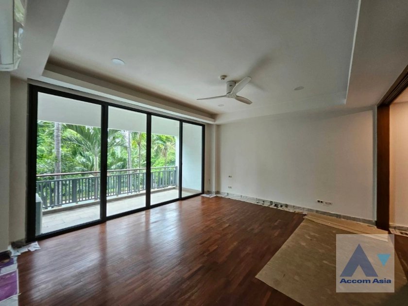  2  4 br Apartment For Rent in Sathorn ,Bangkok BTS Chong Nonsi at The Lush Greenery Residence 1414122