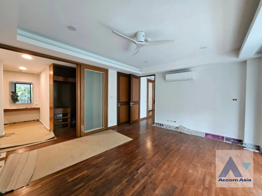 9  4 br Apartment For Rent in Sathorn ,Bangkok BTS Chong Nonsi at The Lush Greenery Residence 1414122