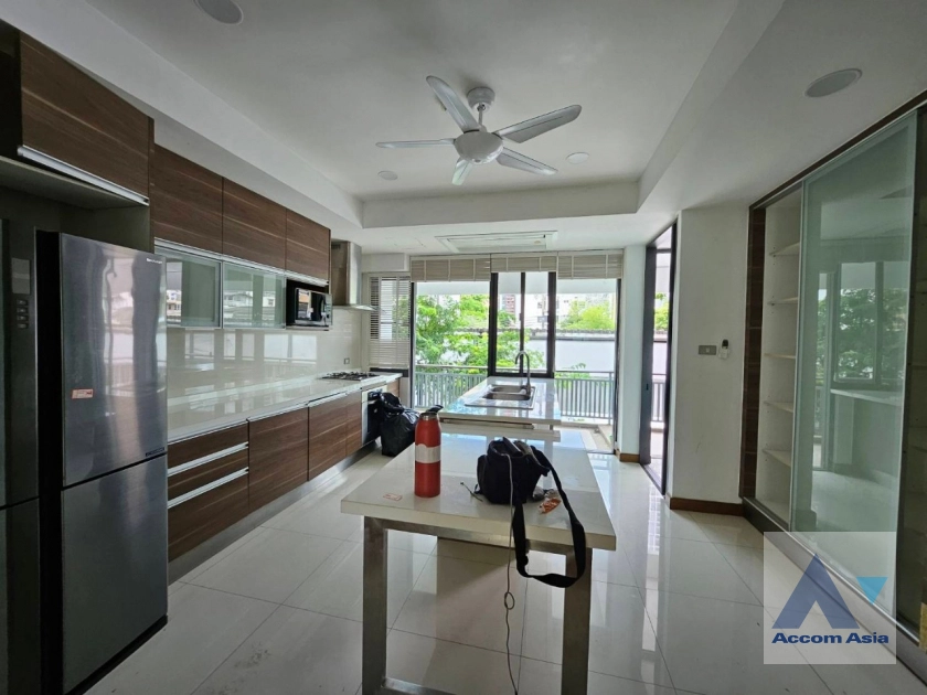  1  4 br Apartment For Rent in Sathorn ,Bangkok BTS Chong Nonsi at The Lush Greenery Residence 1414122