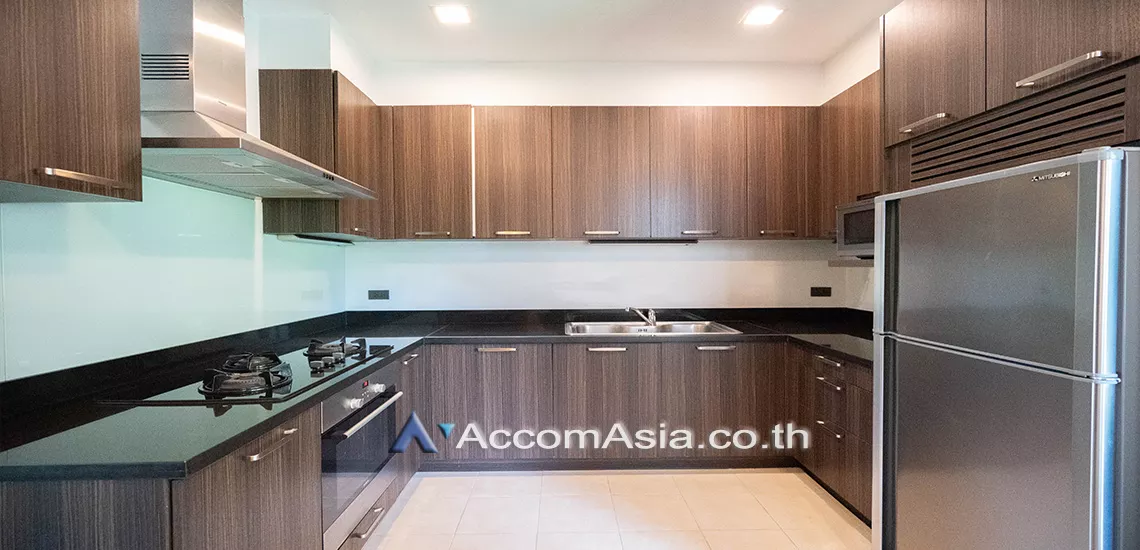 Big Balcony |  2 Bedrooms  Apartment For Rent in Sukhumvit, Bangkok  near BTS Ekkamai (1414156)