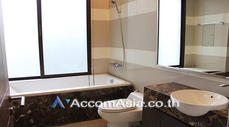 8  2 br Apartment For Rent in Sukhumvit ,Bangkok BTS Ekkamai at Tasteful Living Place 1414157