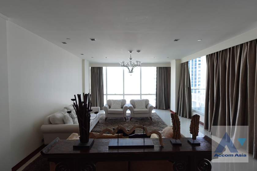 Huge Terrace, Private Swimming Pool, Duplex Condo, Penthouse, Pet friendly condominium for rent in Sukhumvit at Le Raffine Sukhumvit 31, Bangkok Code 1514181