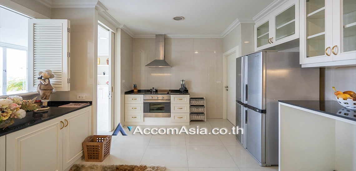 Big Balcony, Duplex Condo, Penthouse, Pet friendly apartment for rent in Sukhumvit at Fully Furnished Suites, Bangkok Code 1414186