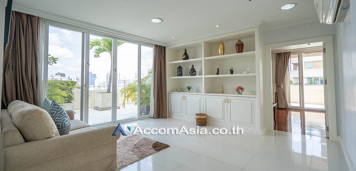 Big Balcony, Duplex Condo, Penthouse, Pet friendly apartment for rent in Sukhumvit at Fully Furnished Suites, Bangkok Code 1414186