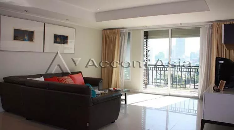  2 Bedrooms  Condominium For Rent in Sukhumvit, Bangkok  near BTS Nana (1514264)