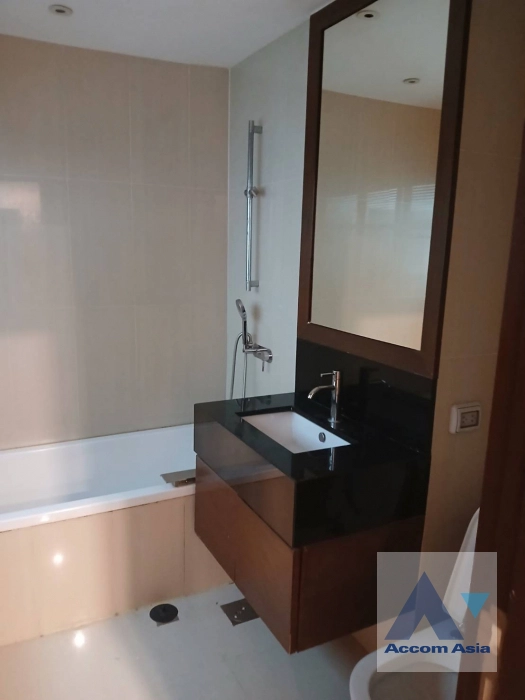 5  2 br Condominium for rent and sale in Sathorn ,Bangkok BTS Sala Daeng - MRT Lumphini at Sathorn Gardens 1514305