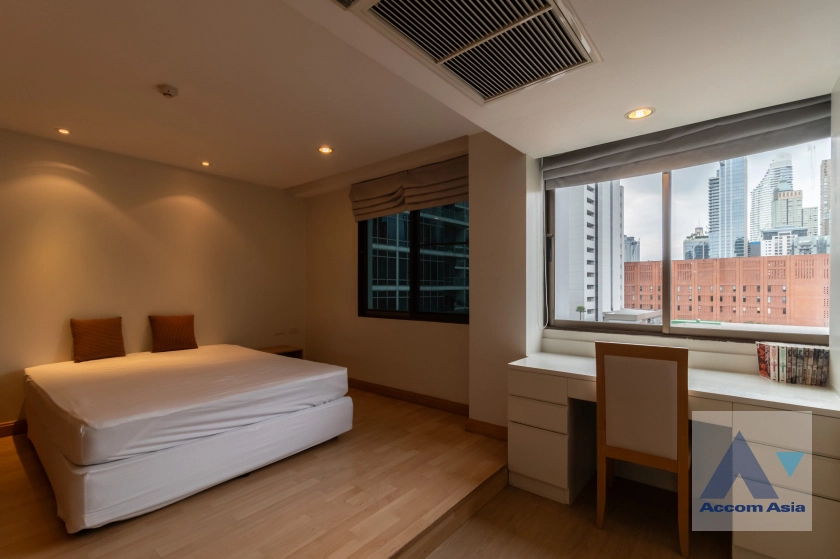 27  3 br Apartment For Rent in Ploenchit ,Bangkok BTS Ratchadamri at Step to Lumpini Park 20607