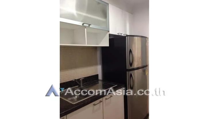  2 Bedrooms  Condominium For Rent in Sukhumvit, Bangkok  near BTS Phrom Phong (1514555)