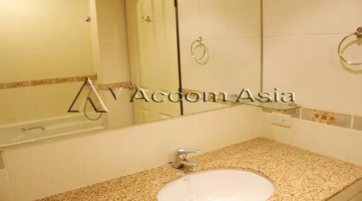 8  2 br Apartment For Rent in Sukhumvit ,Bangkok BTS Asok - MRT Sukhumvit at Easy to access BTS and MRT 1414570