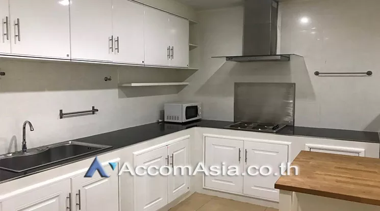  2 Bedrooms  Condominium For Rent in Sukhumvit, Bangkok  near BTS Phrom Phong (1514575)