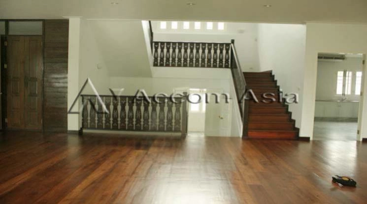  1  5 br House For Rent in Sukhumvit ,Bangkok BTS Phra khanong 1914612