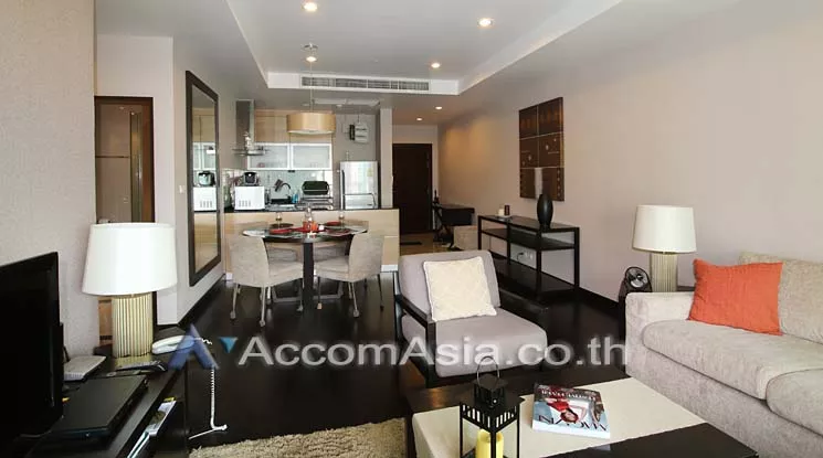  2 Bedrooms  Condominium For Rent in Sathorn, Bangkok  near BTS Sala Daeng - MRT Lumphini (1514762)