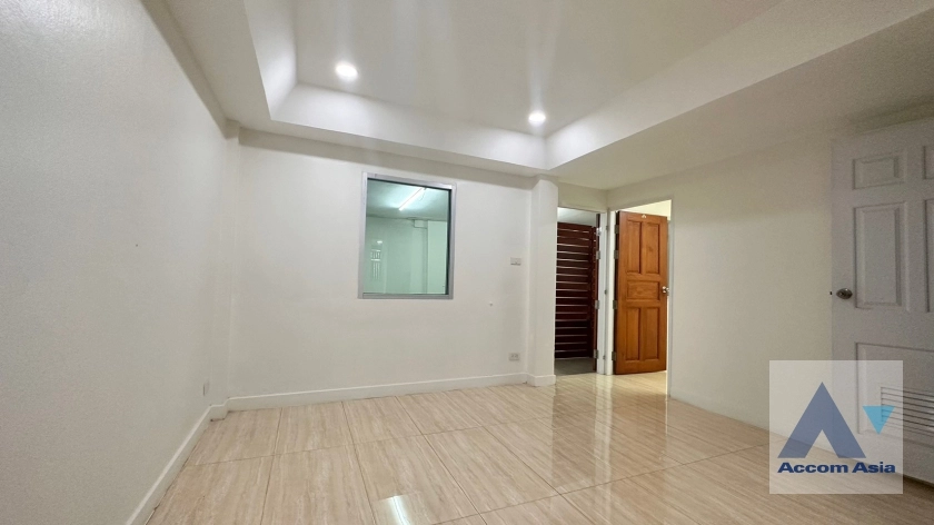 11  4 br House For Rent in sukhumvit ,Bangkok BTS Ekkamai 2514805