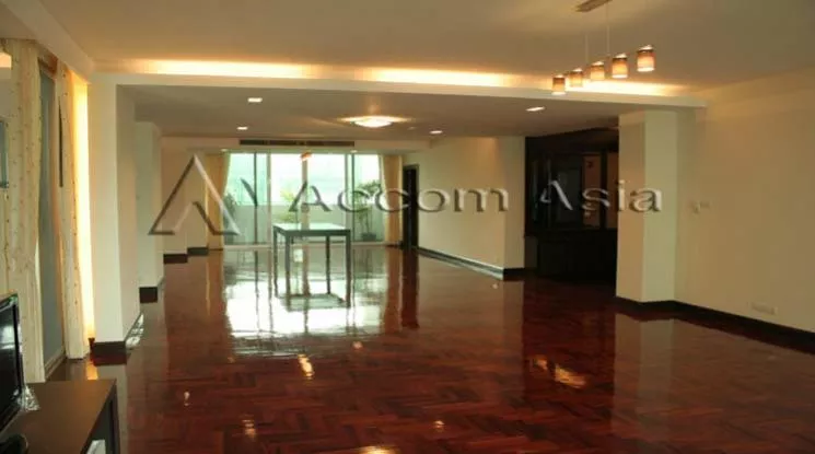  3 Bedrooms  Apartment For Rent in Sukhumvit, Bangkok  near BTS Asok - MRT Sukhumvit (1414891)