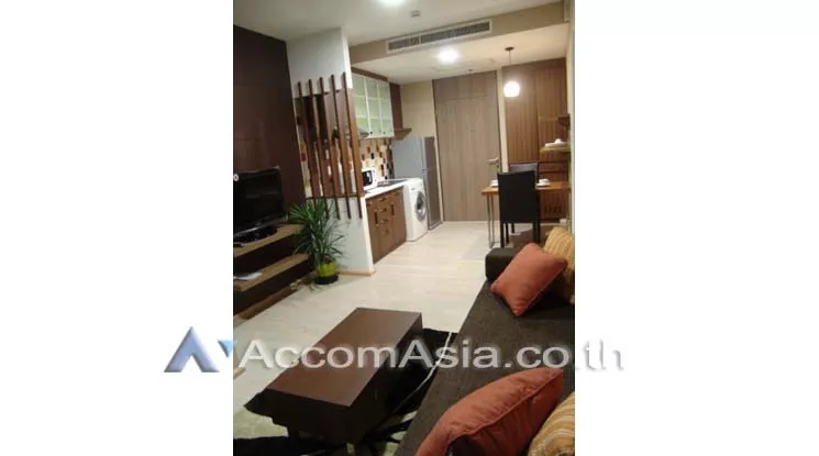  1 Bedroom  Condominium For Rent in Sukhumvit, Bangkok  near BTS Thong Lo (1514984)