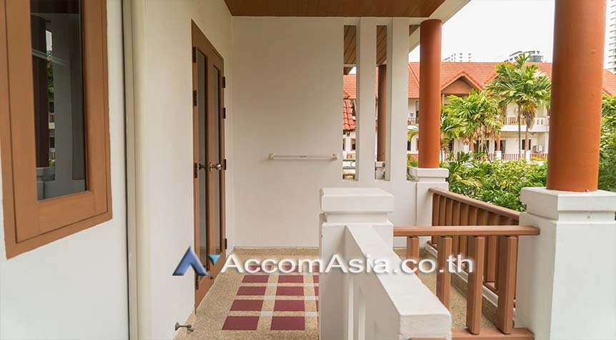 12  3 br Townhouse For Rent in Sukhumvit ,Bangkok BTS Phrom Phong at Villa 49 1815087