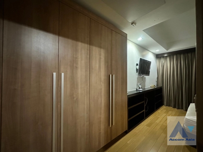 13  3 br Condominium For Rent in Ploenchit ,Bangkok BTS Ploenchit - MRT Lumphini at Prive by Sansiri 1515103