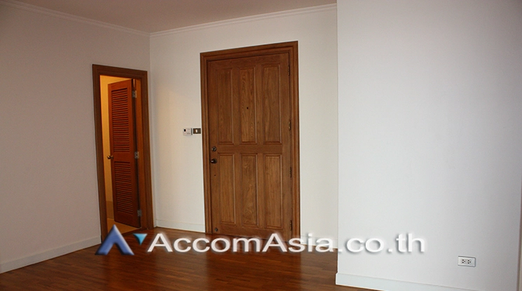 8  3 br Apartment For Rent in Sathorn ,Bangkok BRT Technic Krungthep at Perfect life in Bangkok 1515124