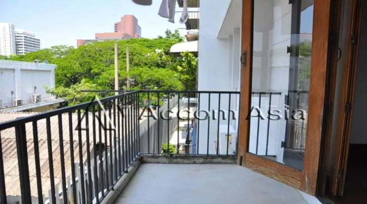 5  2 br Apartment For Rent in Sukhumvit ,Bangkok BTS Ploenchit at Low Rised Building 1415155