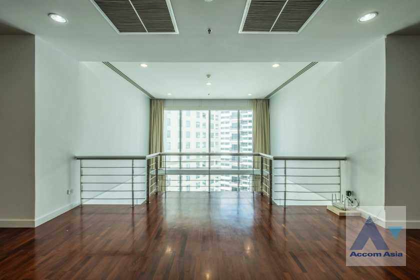 18  4 br Apartment For Rent in Sukhumvit ,Bangkok BTS Phrom Phong at Perfect for a big family 1415174