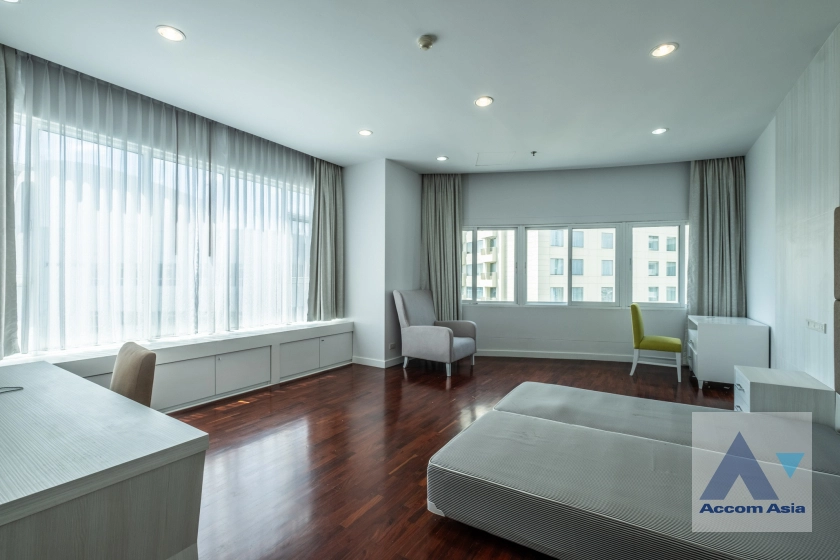 21  4 br Apartment For Rent in Sukhumvit ,Bangkok BTS Phrom Phong at Perfect for a big family 1415174