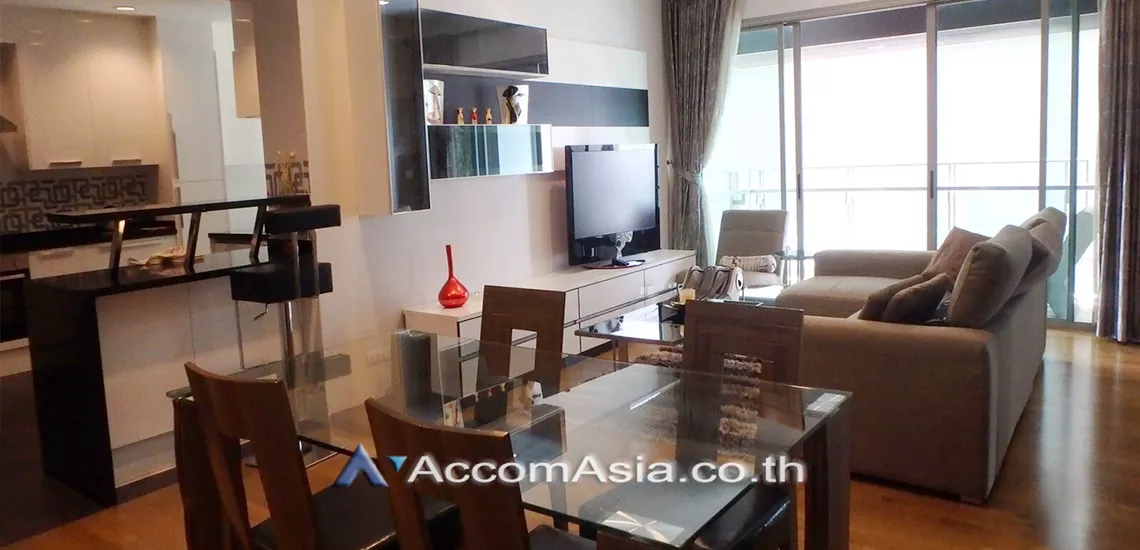 Pet friendly |  3 Bedrooms  Condominium For Rent in Sukhumvit, Bangkok  near BTS Phrom Phong (1515298)