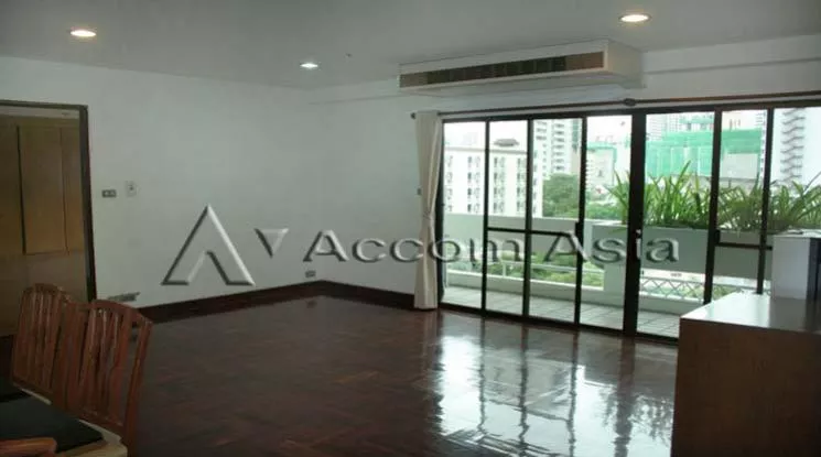  2 Bedrooms  Condominium For Rent in Sukhumvit, Bangkok  near BTS Asok - MRT Sukhumvit (1515377)