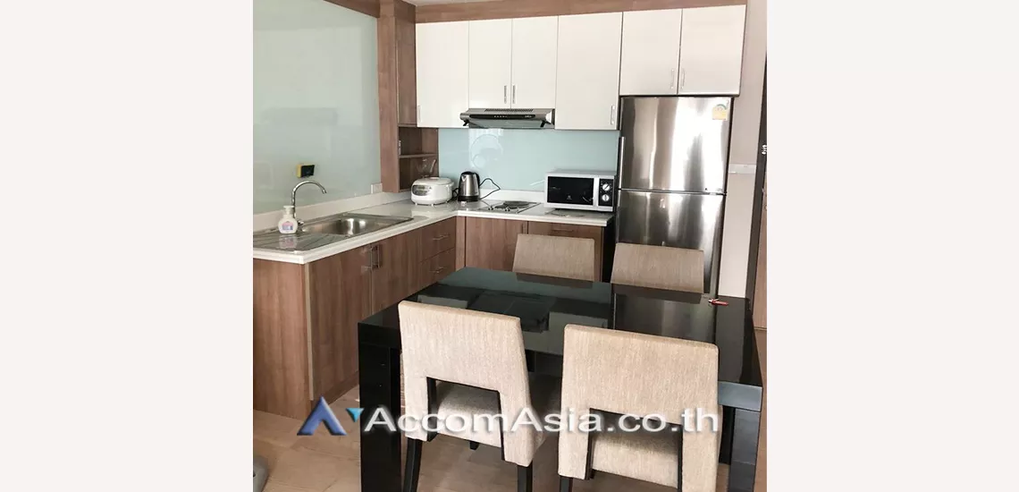  2 Bedrooms  Condominium For Rent in Sukhumvit, Bangkok  near BTS Thong Lo (1515423)