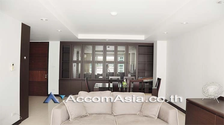  2 Bedrooms  Condominium For Rent in Sukhumvit, Bangkok  near BTS Ekkamai (1515432)