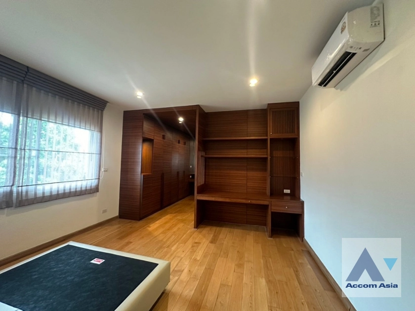 16  4 br House For Rent in Lat phrao ,Bangkok   at Baan Issara Rama 9 2315464