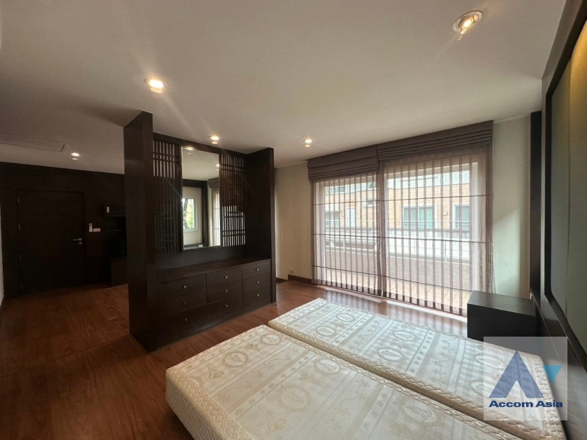 18  4 br House For Rent in Lat phrao ,Bangkok   at Baan Issara Rama 9 2315464