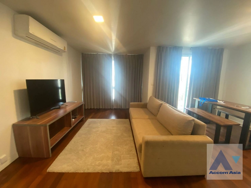  2 Bedrooms  Condominium For Rent & Sale in Sukhumvit, Bangkok  near BTS Thong Lo (1515537)