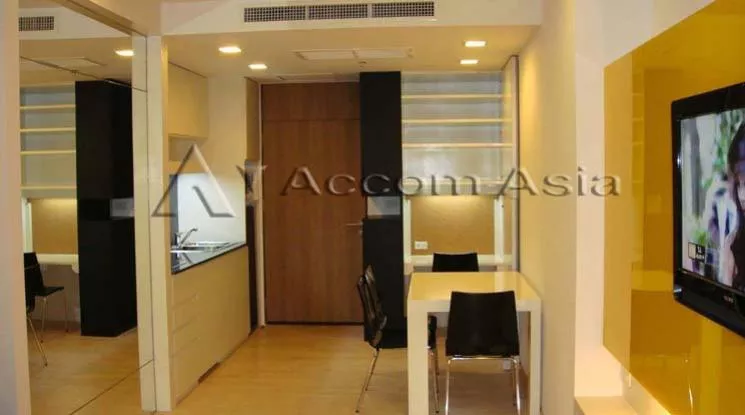  1 Bedroom  Condominium For Rent in Sukhumvit, Bangkok  near BTS Thong Lo (1515540)