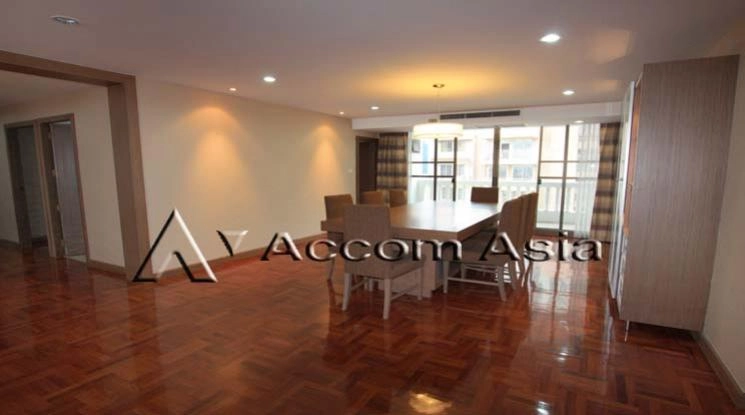 4  3 br Apartment For Rent in Sukhumvit ,Bangkok BTS Phrom Phong at Family Size Desirable 1415552