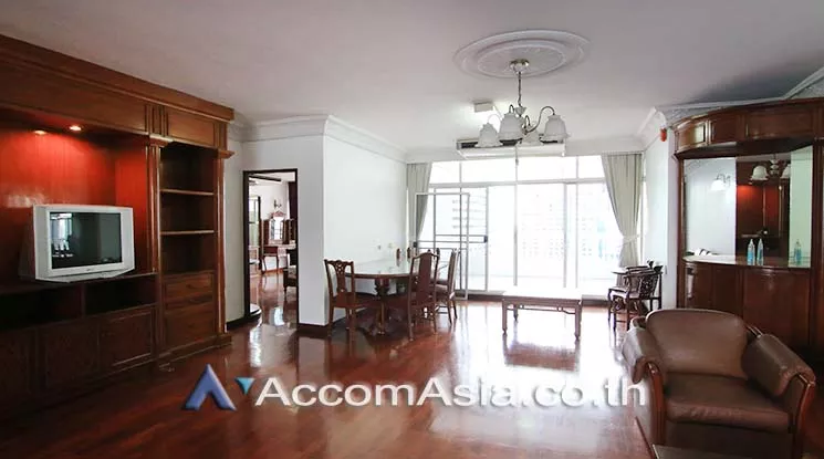  3 Bedrooms  Condominium For Rent in Sukhumvit, Bangkok  near BTS Asok - MRT Sukhumvit (1515611)