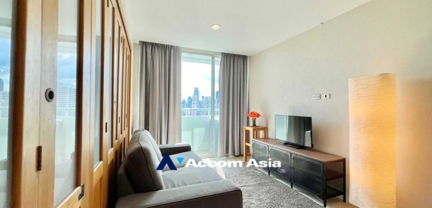  1 Bedroom  Condominium For Sale in Sukhumvit, Bangkok  near BTS Thong Lo (1515651)