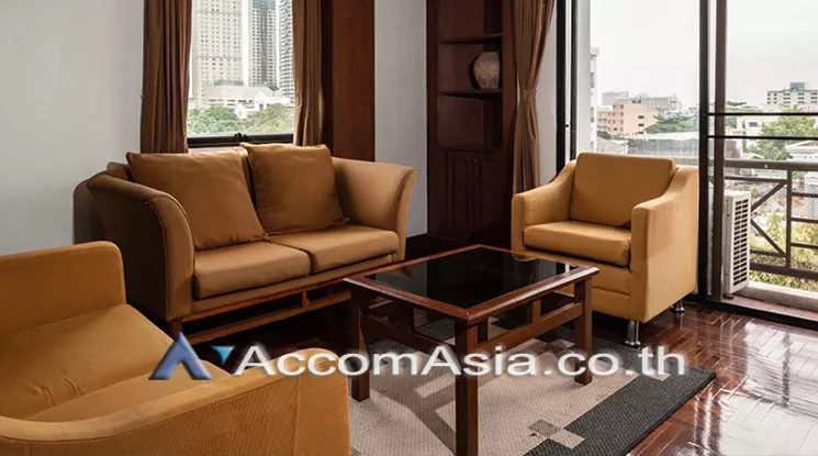  2 Bedrooms  Apartment For Rent in Sukhumvit, Bangkok  near BTS Phrom Phong (10129)