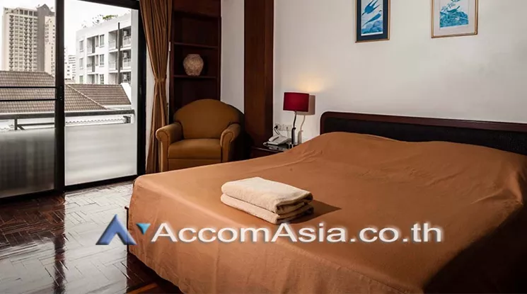  2 Bedrooms  Apartment For Rent in Sukhumvit, Bangkok  near BTS Phrom Phong (10129)