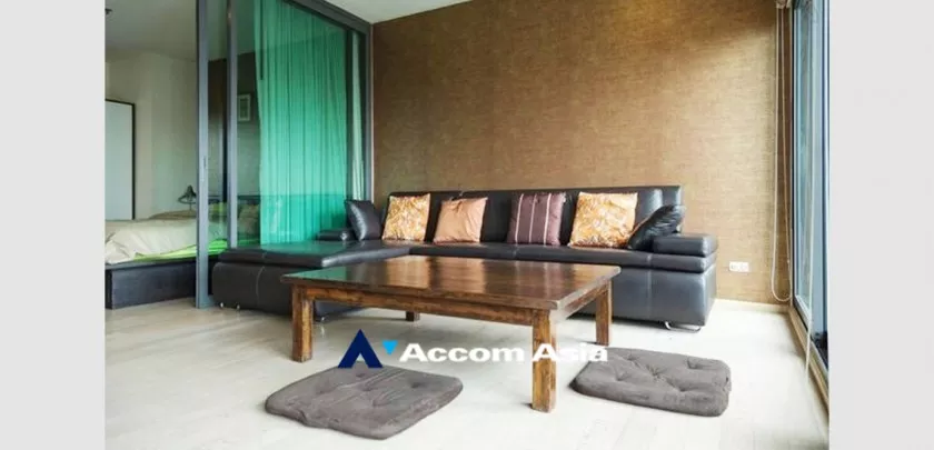  1 Bedroom  Condominium For Rent & Sale in Sukhumvit, Bangkok  near BTS Thong Lo (1515761)