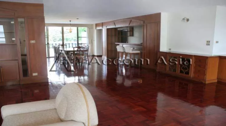  3 Bedrooms  Apartment For Rent in Sukhumvit, Bangkok  near BTS Asok - MRT Sukhumvit (1415789)