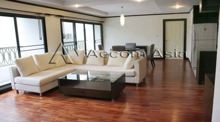 Pet friendly |  2 Bedrooms  Apartment For Rent in Sukhumvit, Bangkok  near BTS Asok - MRT Sukhumvit (1415833)