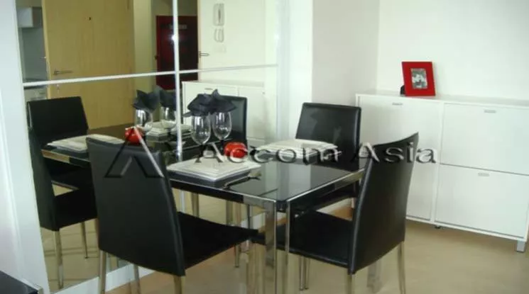  1 Bedroom  Condominium For Rent & Sale in Ratchadapisek, Bangkok  near MRT Phetchaburi (1515912)