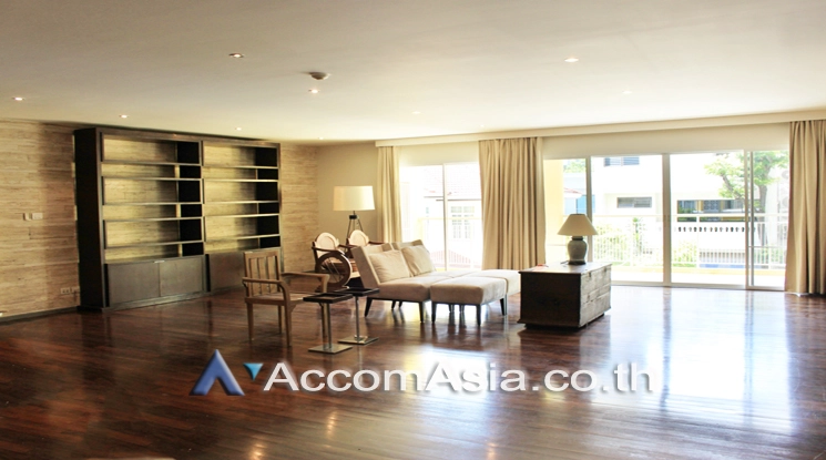 Big Balcony |  5 Bedrooms  Condominium For Rent in Sukhumvit, Bangkok  near BTS Thong Lo (1515983)